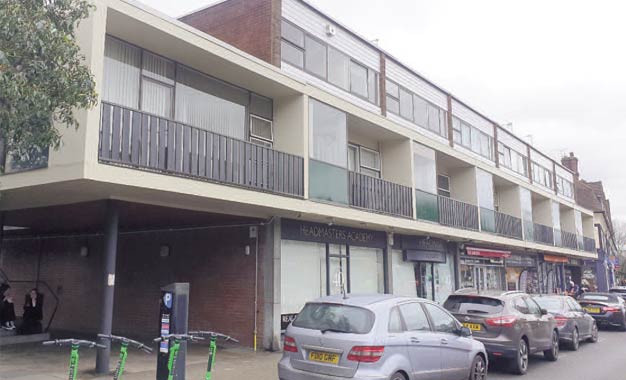 Prominent commercial premises to let in Ham, Surrey