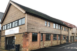 B1 use offices in Godalming to let