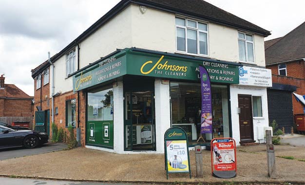 prominent retail premises to let in guildford in surrey