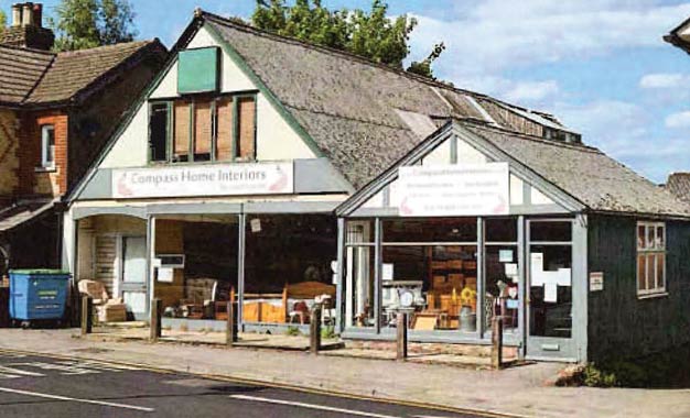 double fronted retail unit to let in Haslemere