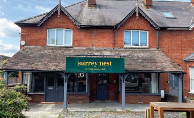 Retail or office class E premises to let in Chilworth